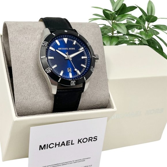 NWT MICHAEL KORS Layton Three-Hand Date Leather MK8854 Watch - Picture 7 of 10